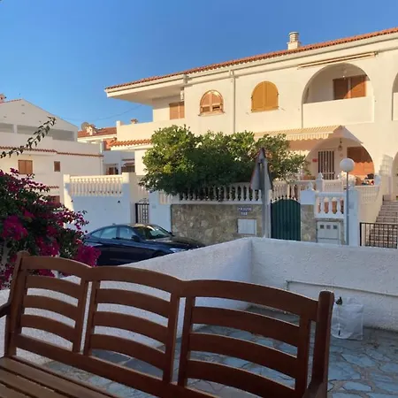 Casa Elisa 3 Bedrooms 2 Bathrooms 4 Airco's Shared Pool *