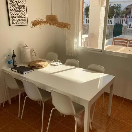 Vakantiehuis Casa Elisa 3 Bedrooms 2 Bathrooms 4 Airco's Shared Pool
